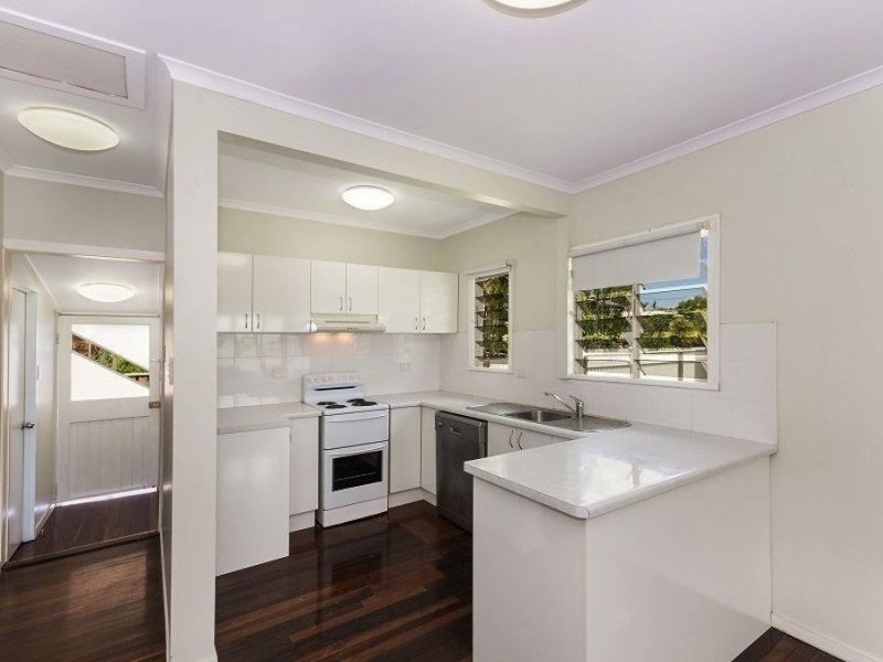 23 Howlett Street, Currajong QLD 4812