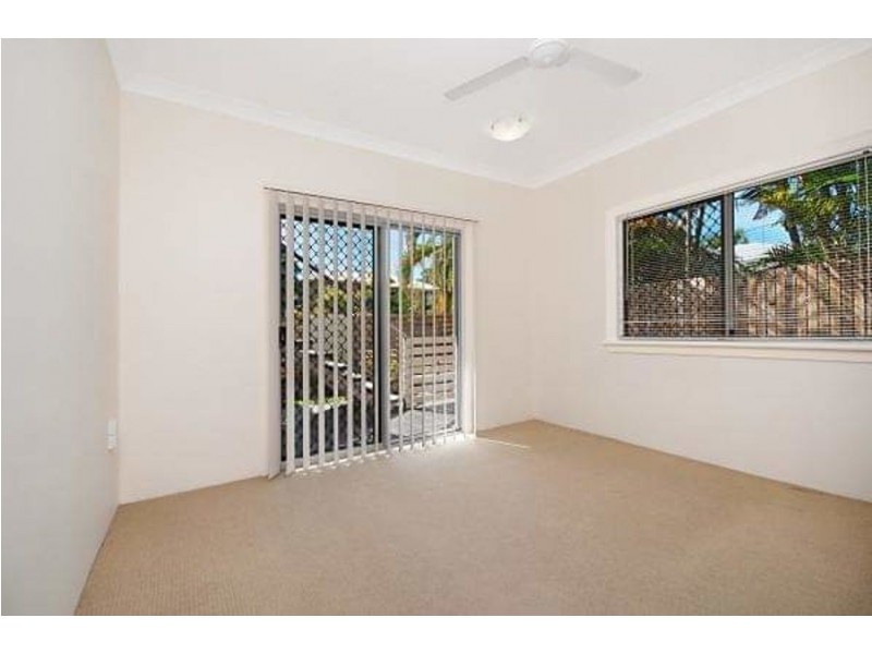 1/6 Eclipse Street, Rowes Bay QLD 4810