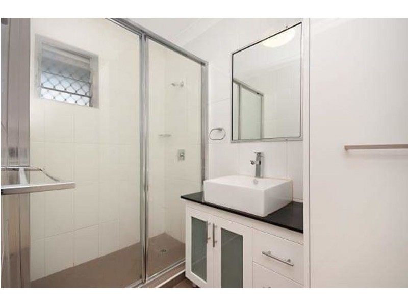 1/6 Eclipse Street, Rowes Bay QLD 4810