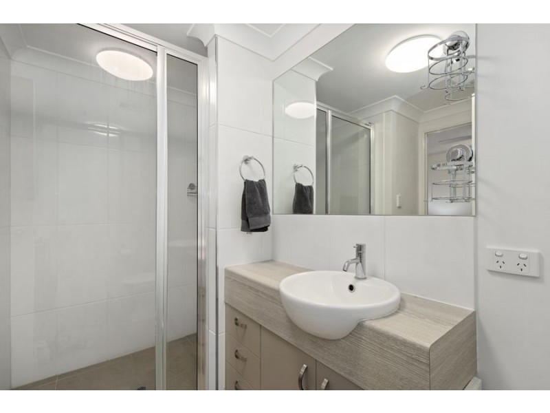 68/111-127 Bowen Road, Rosslea QLD 4812