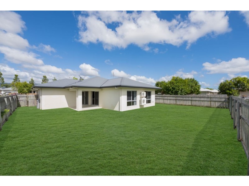 2 Doyles Circuit, Kelso QLD 4815