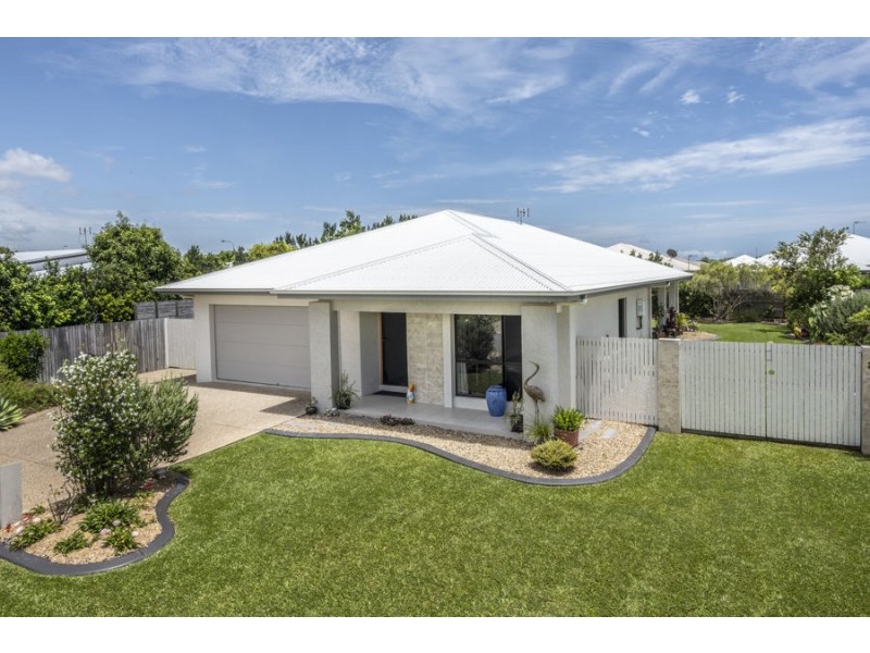 3 Thornbush Street, Mount Low QLD 4818