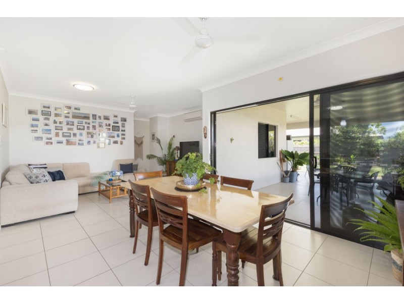 3 Thornbush Street, Mount Low QLD 4818