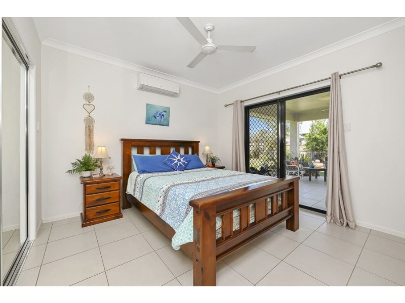 3 Thornbush Street, Mount Low QLD 4818