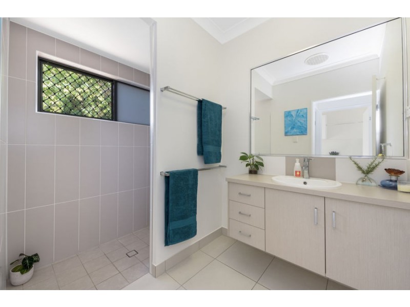 3 Thornbush Street, Mount Low QLD 4818