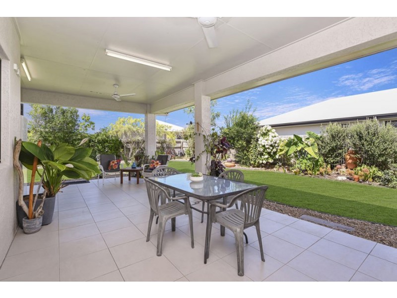 3 Thornbush Street, Mount Low QLD 4818