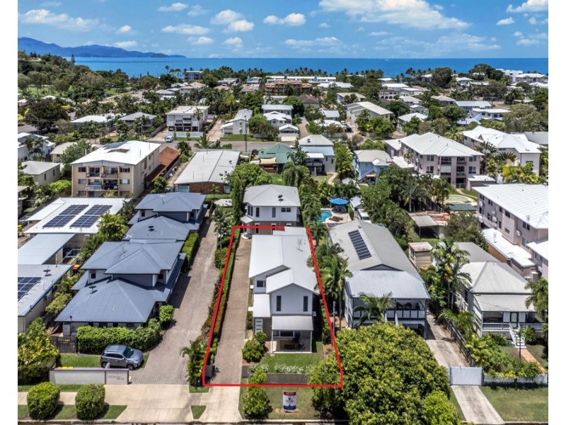 1/69A Cook Street, North Ward QLD 4810