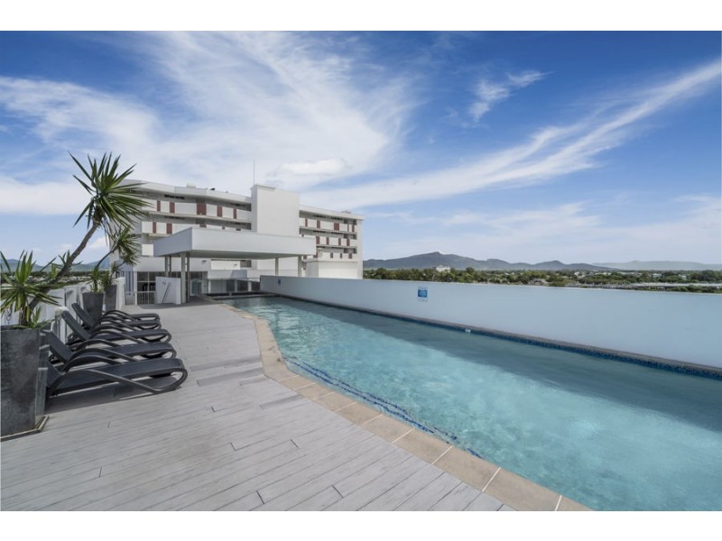 68/2-4 Kingsway Place, Townsville City QLD 4810