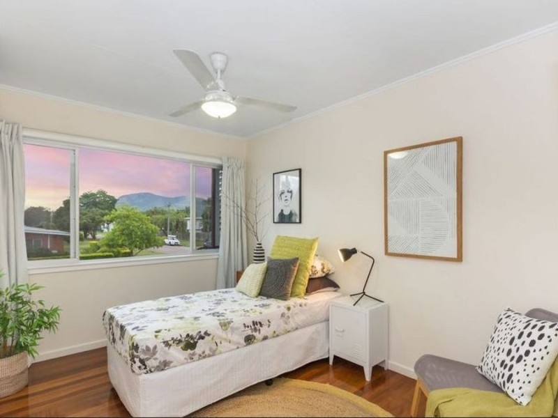 15 Granados Street, Kirwan QLD 4817