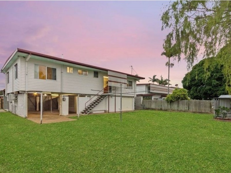 15 Granados Street, Kirwan QLD 4817