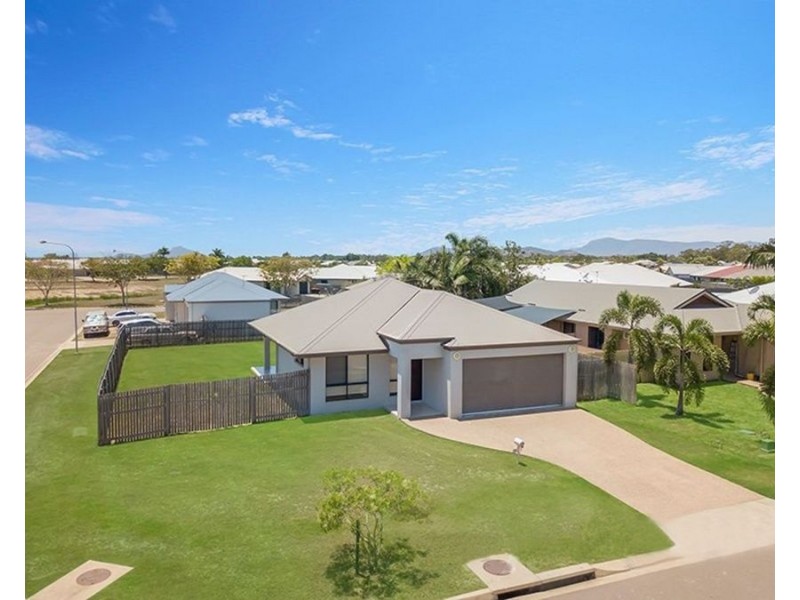 26 Limerick Way, Mount Low QLD 4818