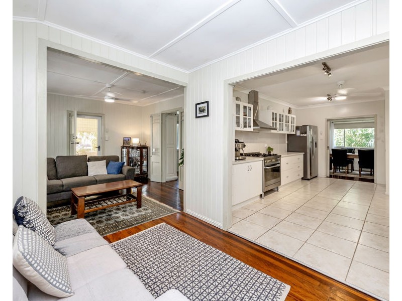 8 Hopkins Street, Currajong QLD 4812