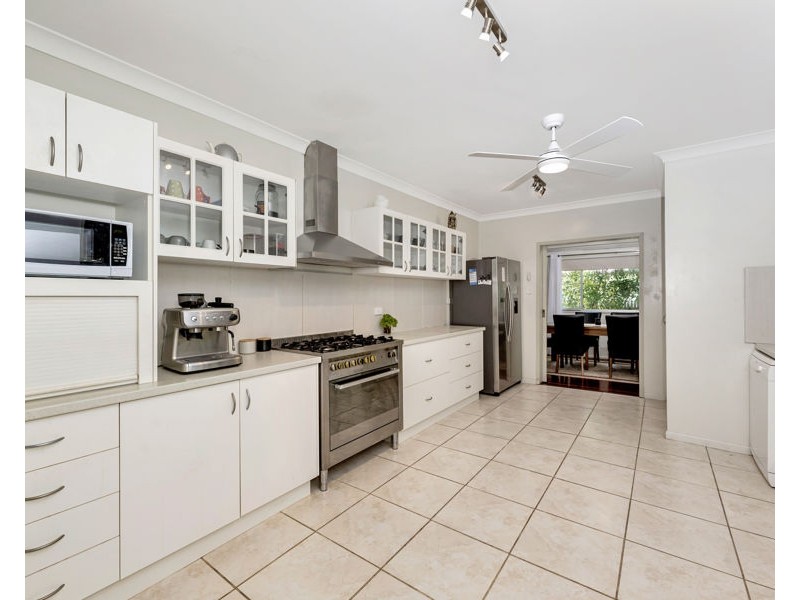 8 Hopkins Street, Currajong QLD 4812