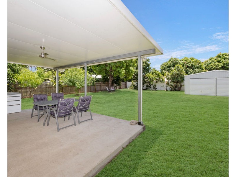 8 Hopkins Street, Currajong QLD 4812