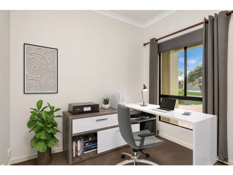 9 Sandon Place, Kelso QLD 4815