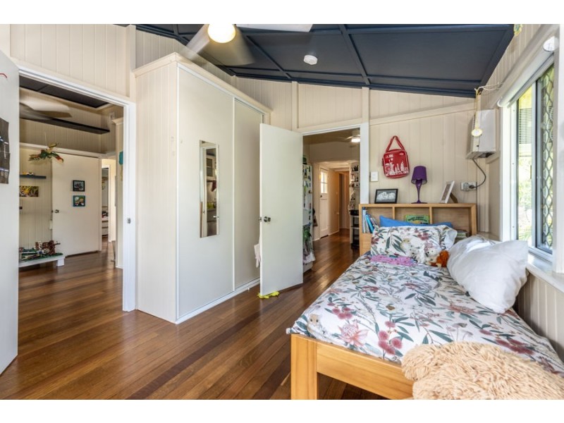 17 Diprose Street, Pimlico QLD 4812