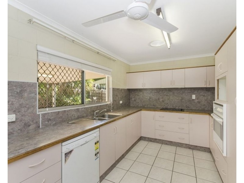 17 Malbon Road, Kirwan QLD 4817