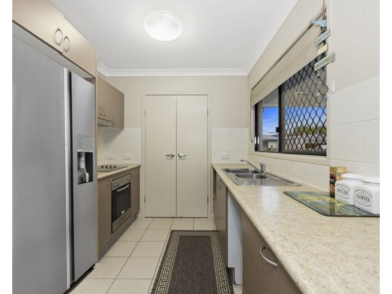 54 Ellsworth Drive, Mount Louisa QLD 4814