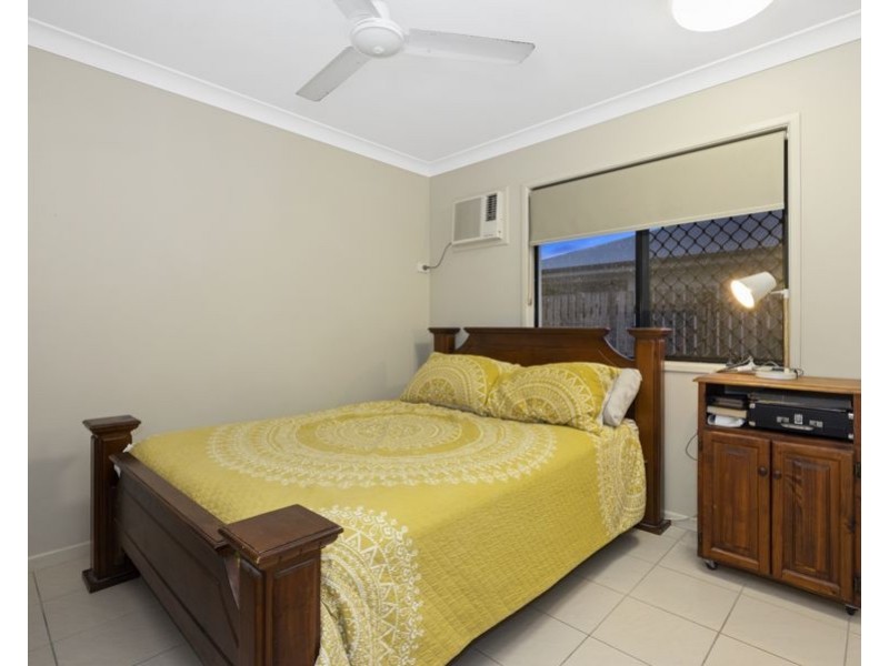 54 Ellsworth Drive, Mount Louisa QLD 4814