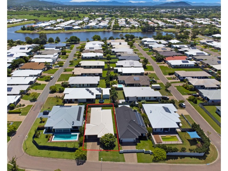 33 Twinview Terrace, Idalia QLD 4811