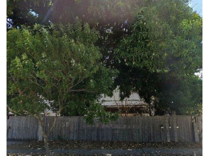 48 Percy Street, West End QLD 4810