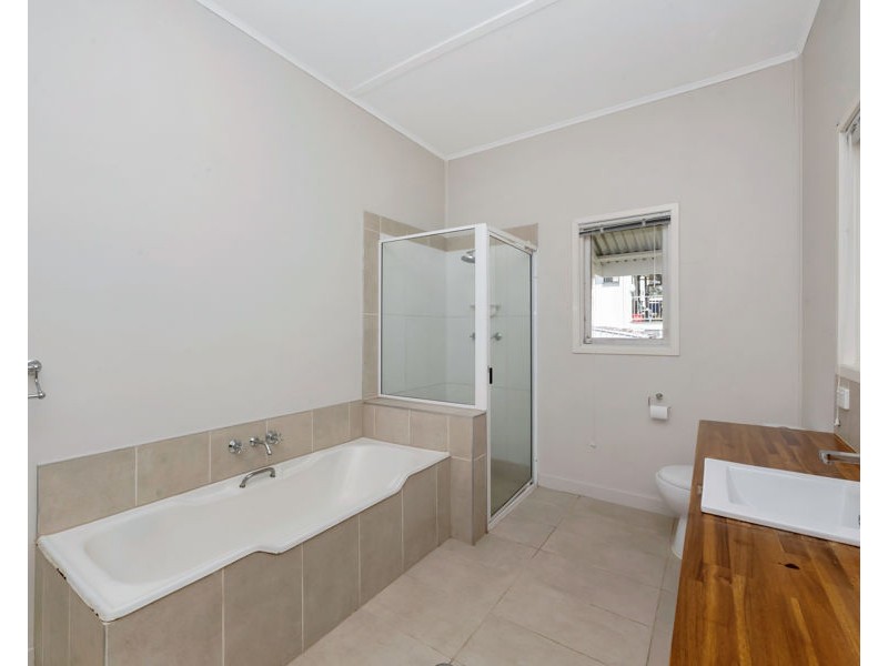 7 Gowrie Street, Mundingburra QLD 4812