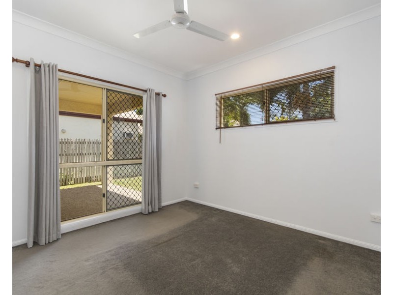 8a Siris Place, Douglas QLD 4814
