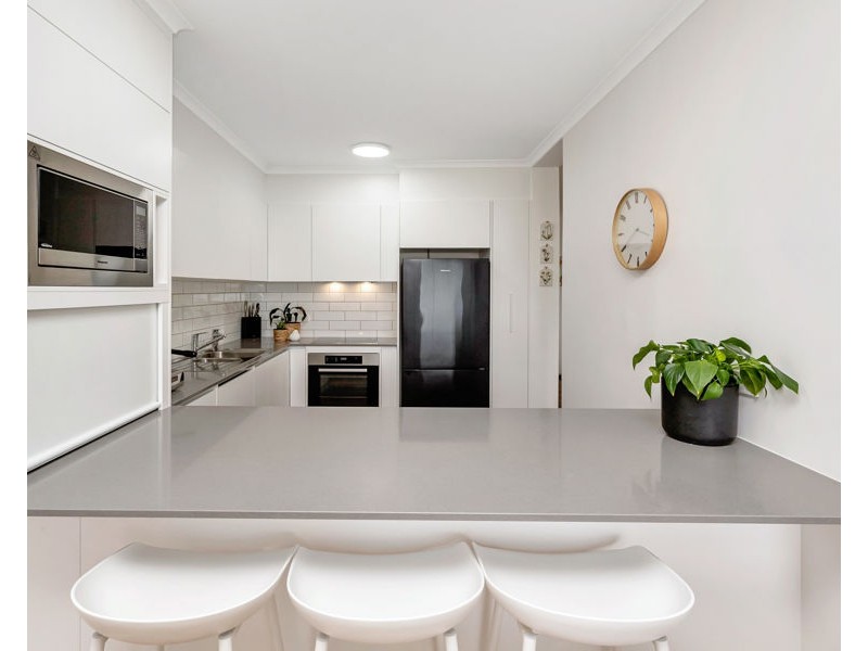 13/13-15 Hale Street, North Ward QLD 4810