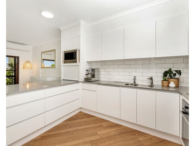 13/13-15 Hale Street, North Ward QLD 4810