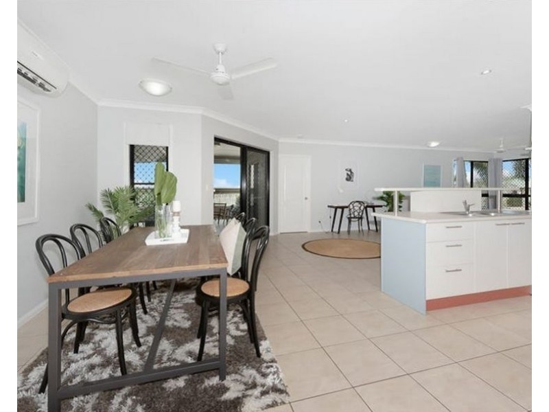 12 Baxendell Place, Bushland Beach QLD 4818