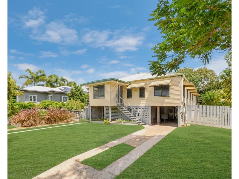 42 Sussex Street, Hyde Park QLD 4812