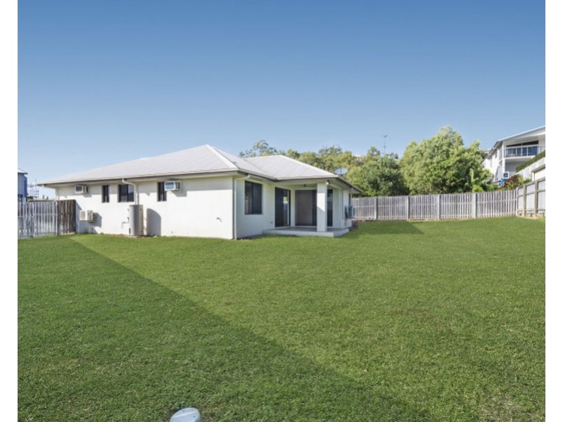 63 Bilbao Place, Bushland Beach QLD 4818