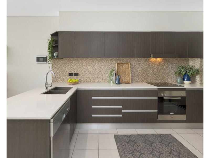 2/48 Thompson Street, Mundingburra QLD 4812