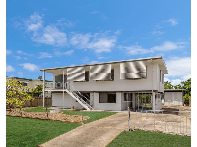 48 Davies Street, Mount Louisa QLD 4814