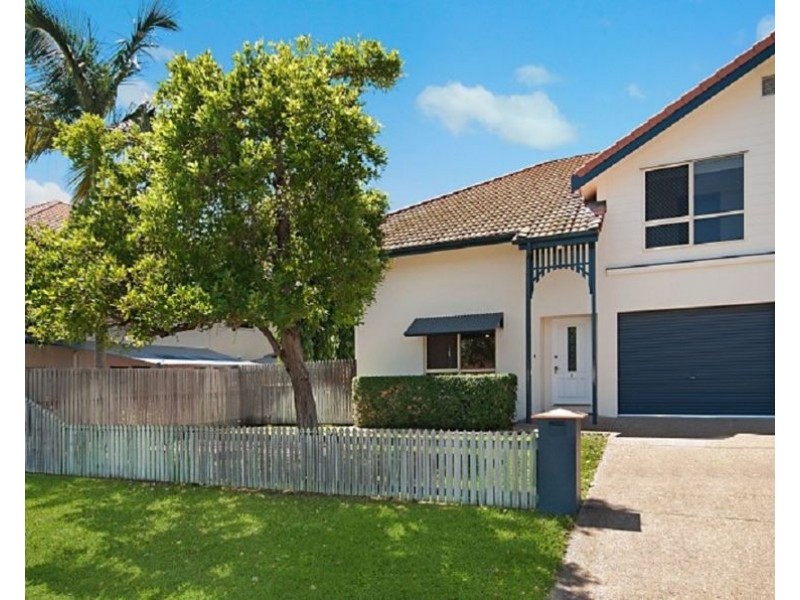 2/22 Primrose Street, North Ward QLD 4810