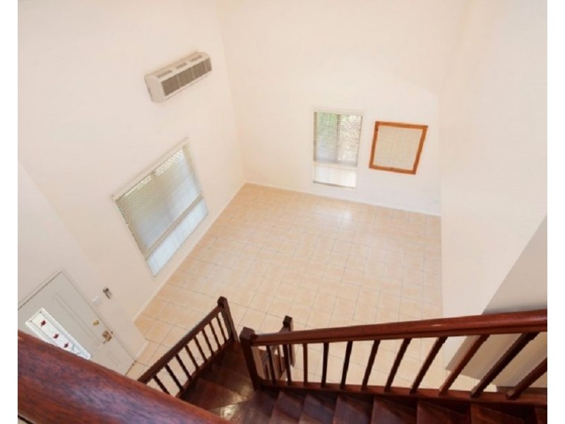 2/22 Primrose Street, North Ward QLD 4810