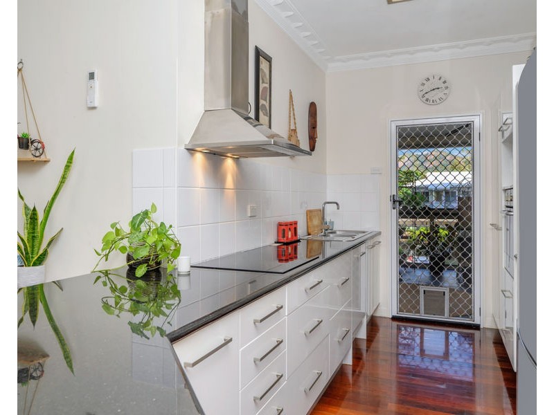 3/6 Eclipse Street, Rowes Bay QLD 4810