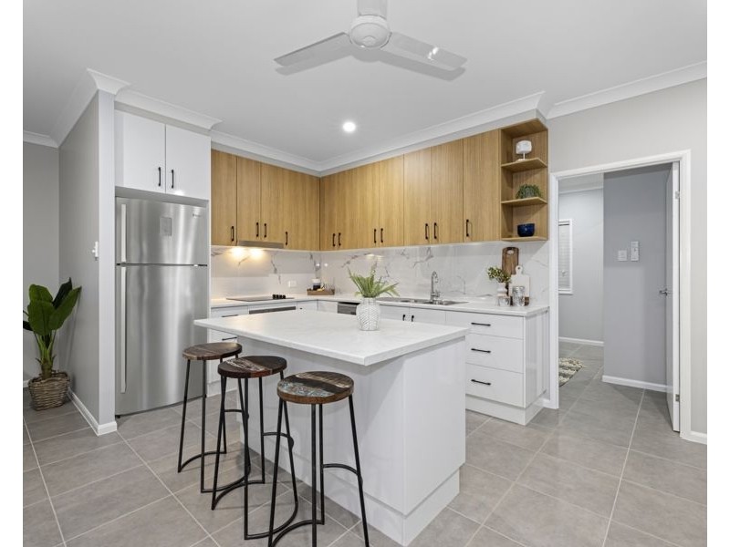 1/5A Hugh Street, West End QLD 4810
