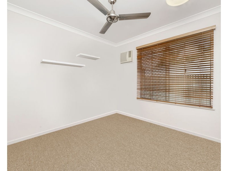 56 Minaret Way, Mount Louisa QLD 4814