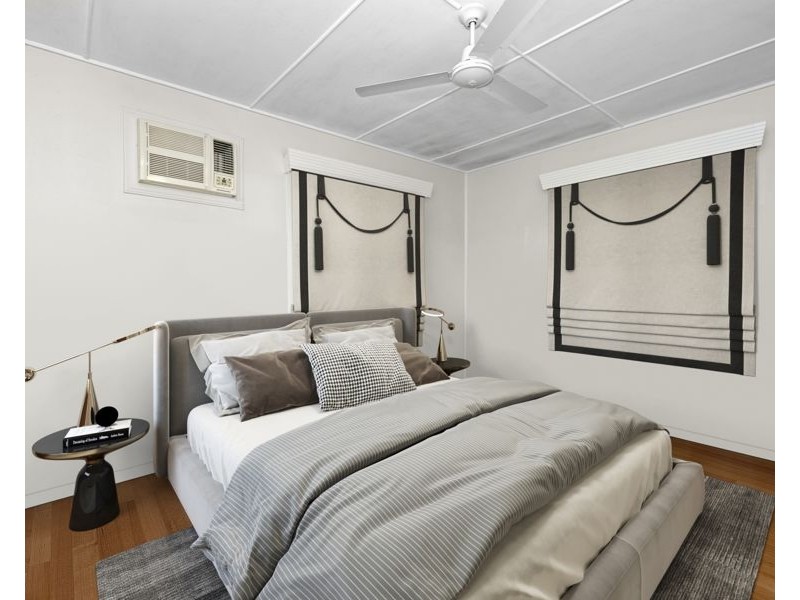 224 Charles Street, Cranbrook QLD 4814