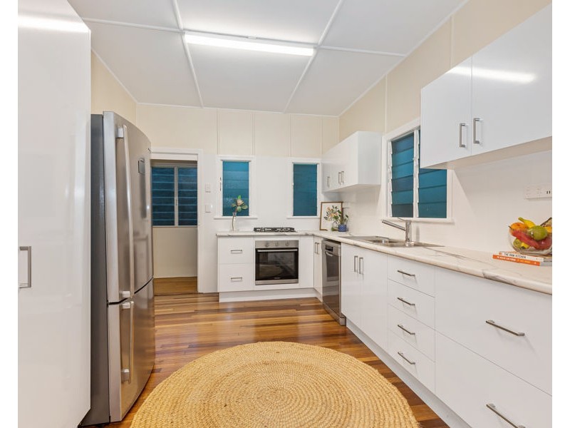 35 First Avenue, Railway Estate QLD 4810