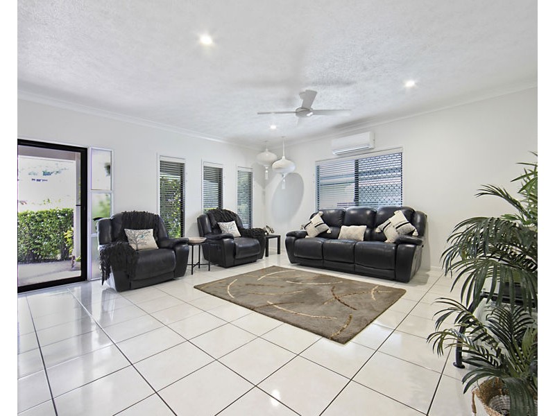 3 Keeper Court, Mount Louisa QLD 4814