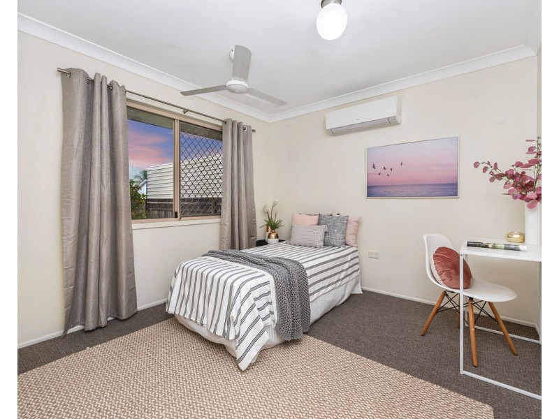 12 Lornsleigh Street, Mount Louisa QLD 4814