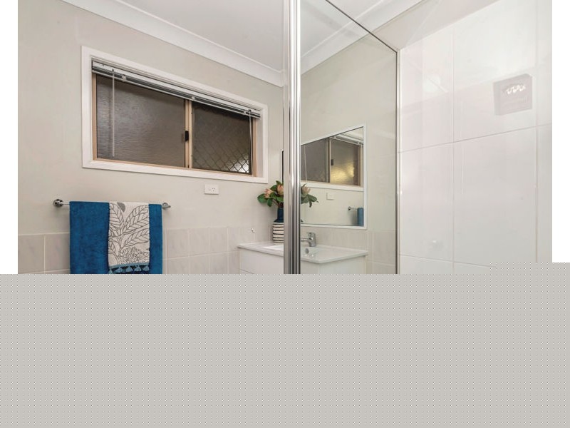 12 Lornsleigh Street, Mount Louisa QLD 4814