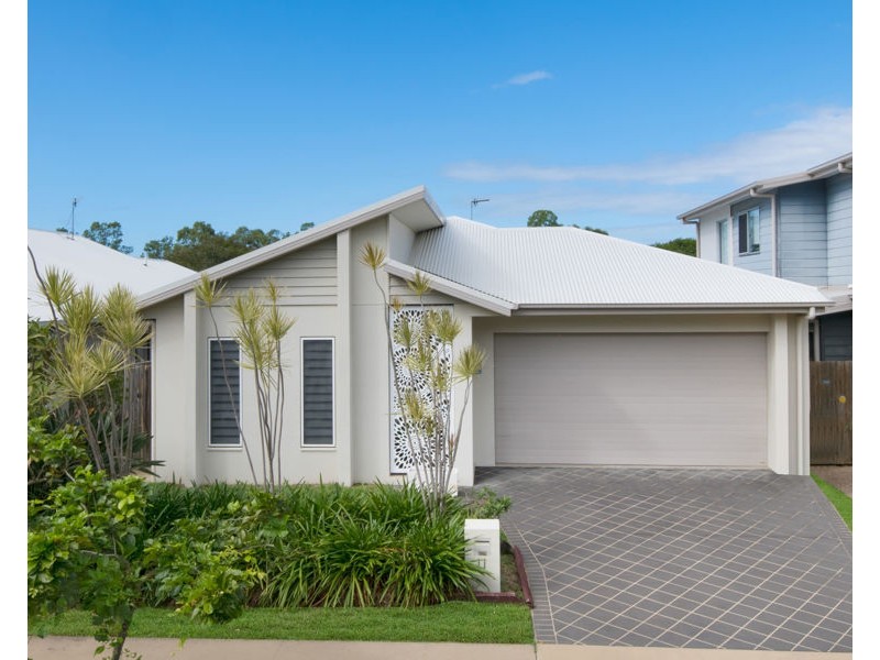 11 Darter Street, Oonoonba QLD 4811