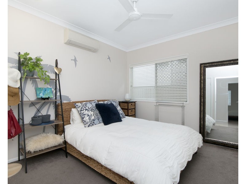 11 Darter Street, Oonoonba QLD 4811