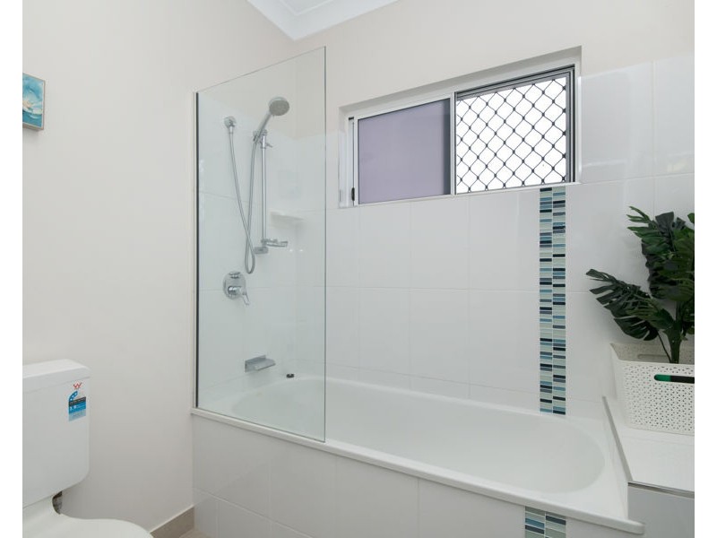 11 Darter Street, Oonoonba QLD 4811