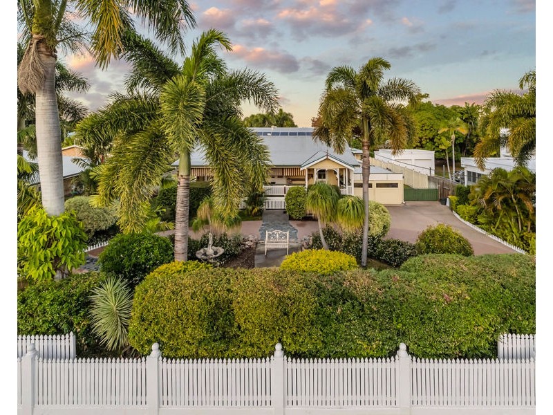 14 Mango Avenue, Mundingburra QLD 4812