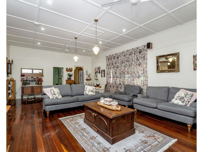 14 Mango Avenue, Mundingburra QLD 4812