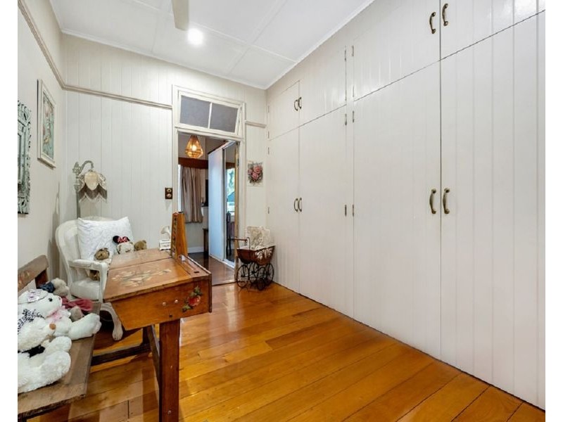 14 Mango Avenue, Mundingburra QLD 4812